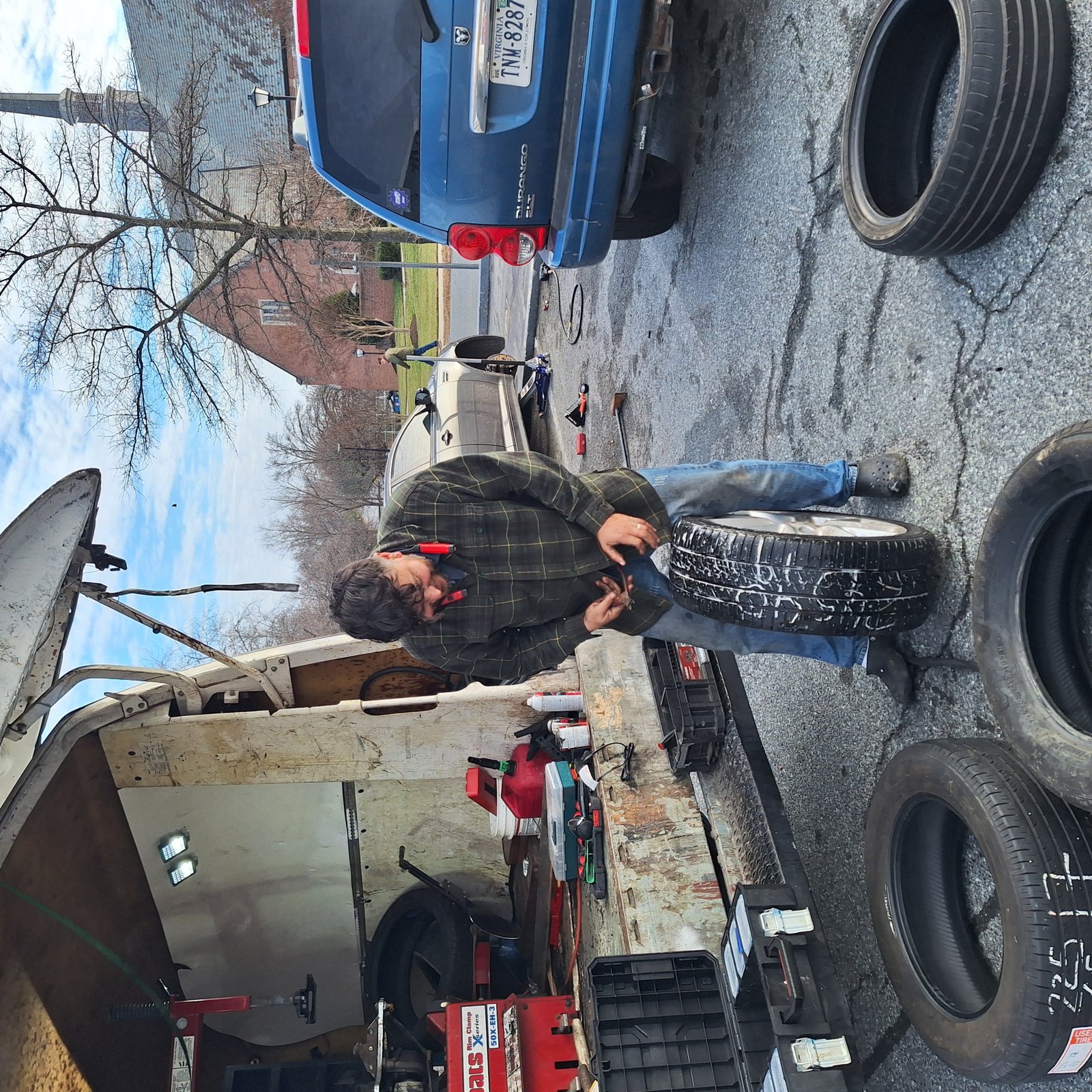 | professional top tire professionals Excellent Herndon, Virginia