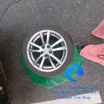 emergency Tesla tire help Colesville, MD -  Expertly-Trained available now